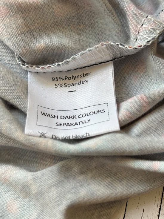 Ofeefan Teal Boho Jersey Knit Blouse Size Medium V-Neck 3/4 Sleeve Paisley Medal - Picture 6 of 6